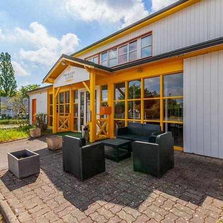 Premiere Classe Rennes Ouest - Le Rheu Exteriör bild